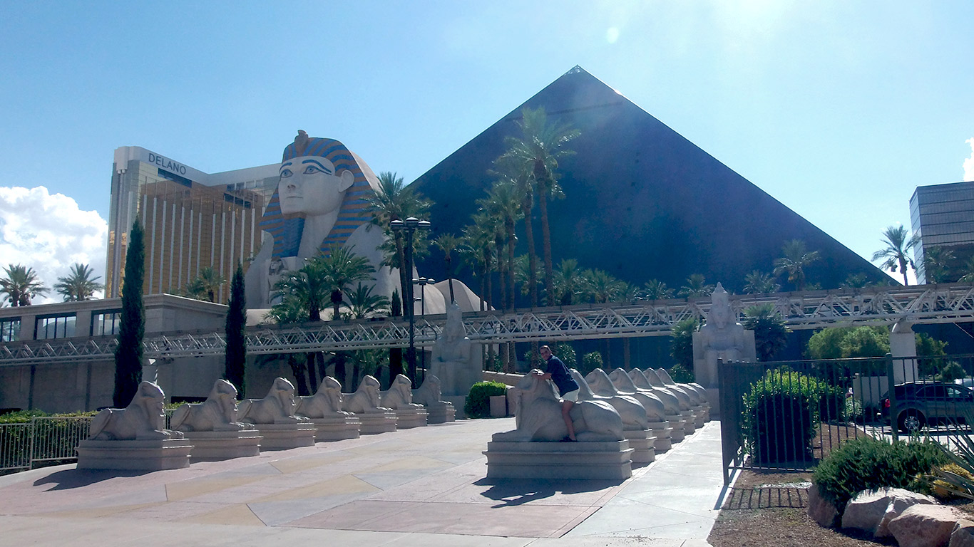 Donde-alojarse-en-Las-Vegas_