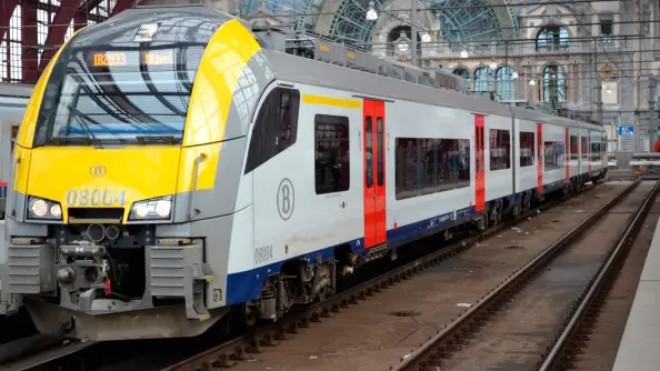 aeropuerto de bruselas charleroi