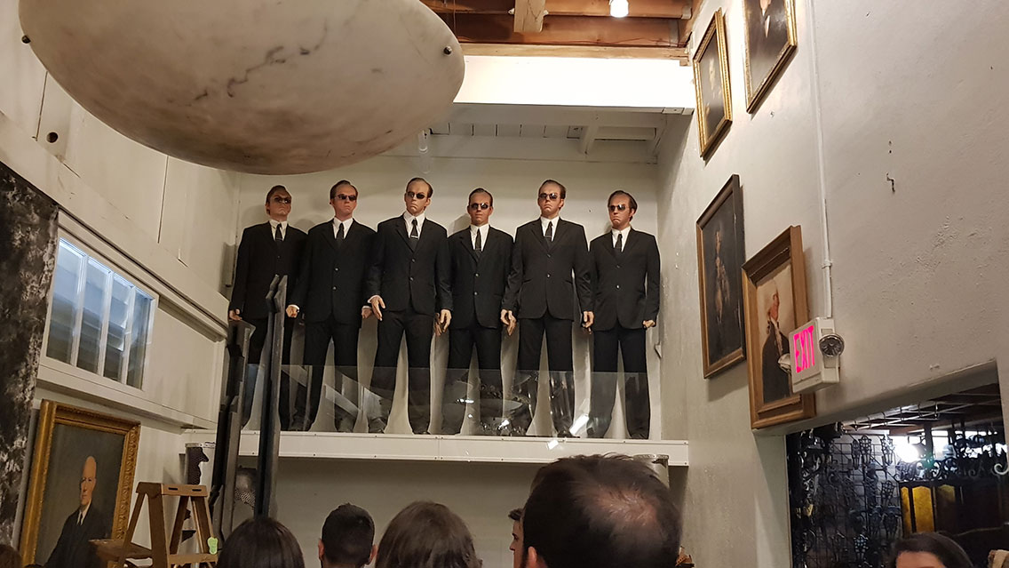 Visitarás diferentes escenarios de películas