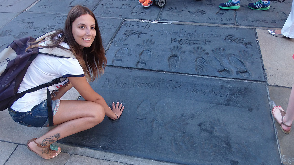 Grauman's Chinese Theatre y las huellas de los famosos