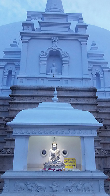 Ruwanwelisaya Dagoba