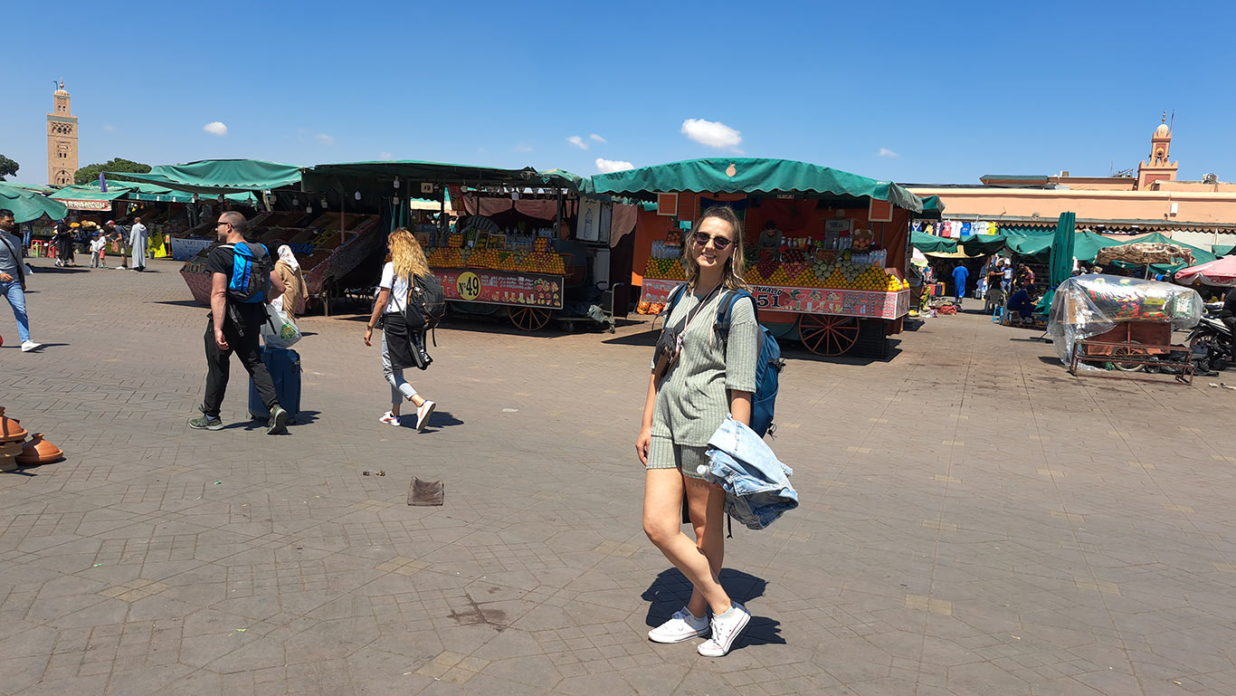 Plaza Jemaa el Fna y sus puestos callejeros