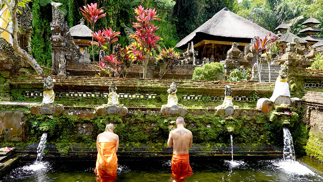 Ceremonia de purificación y bañarnos