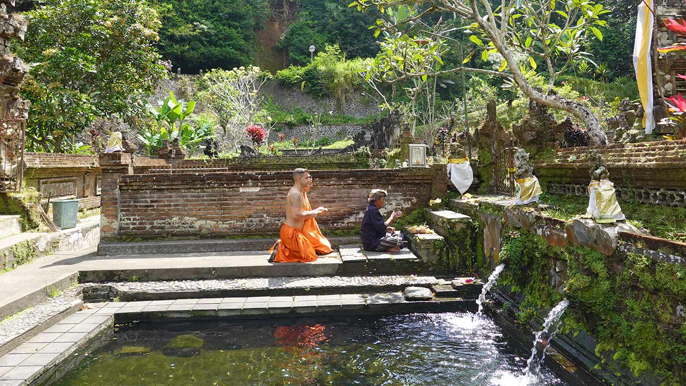 Ceremonia de purificación y bañarnos