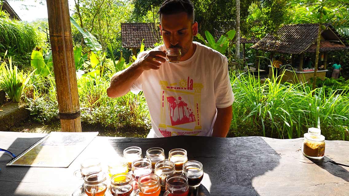 Jardines de café Bali CatPoo Chino, Satria Agrowisata