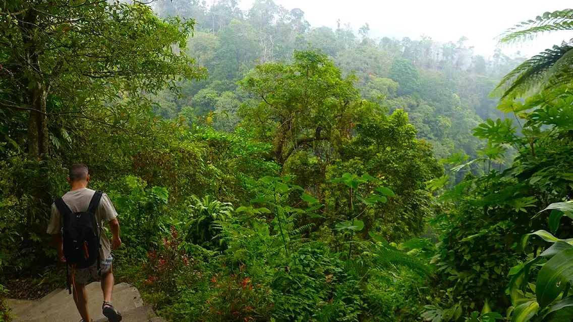 Cascadas Pucak Manik Waterfall