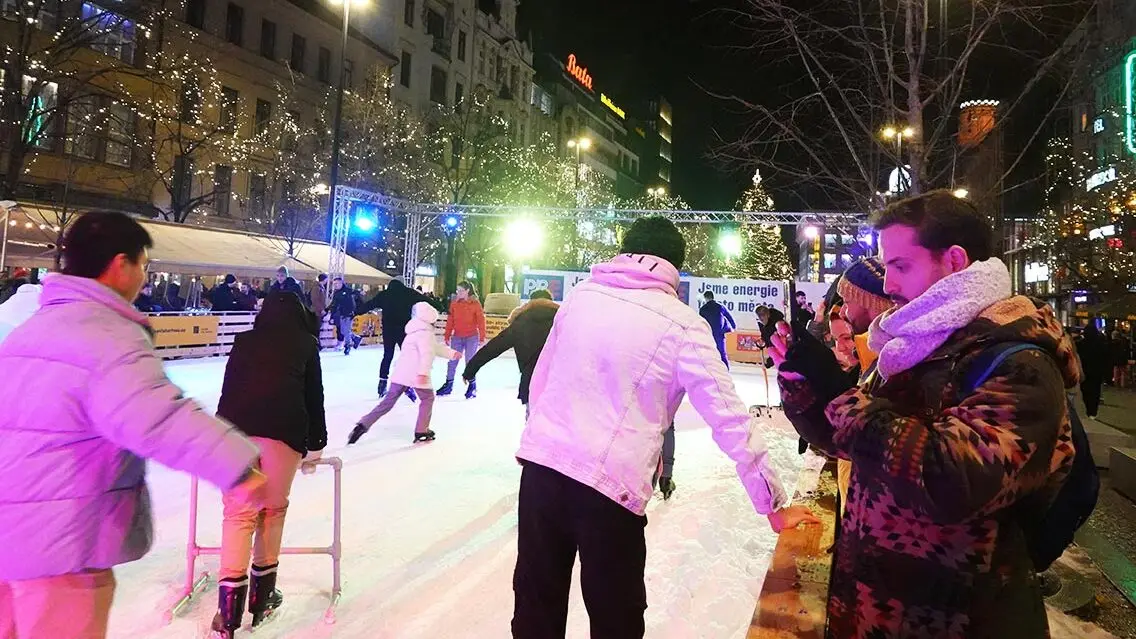 Patinar en sus pistas de patinaje​