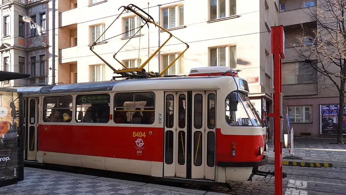 Foto del tranvía de Praga
