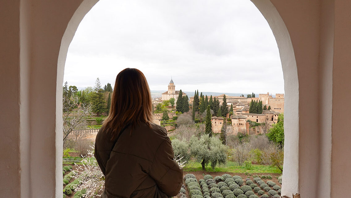 Alójate en Granada