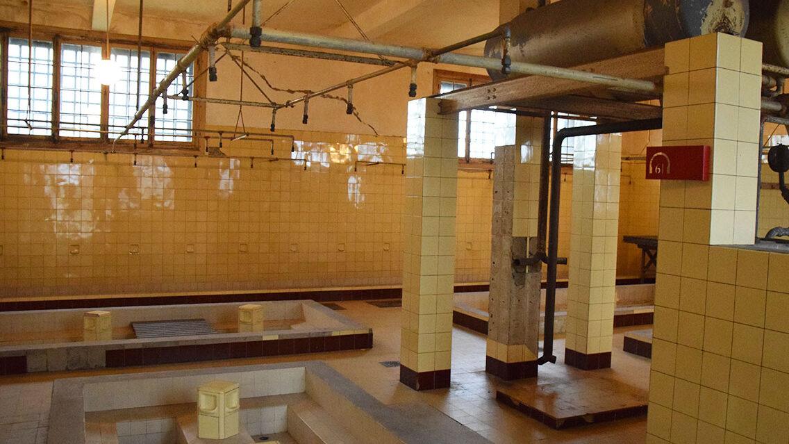 Interior duchas del campo