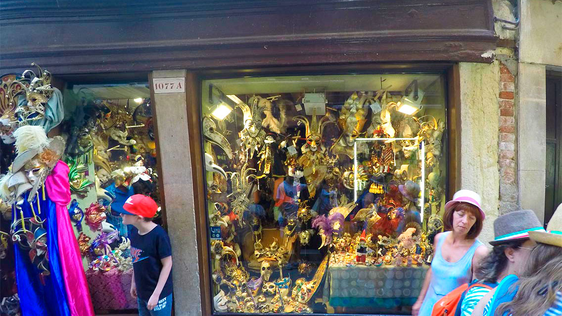 Tienda de máscaras