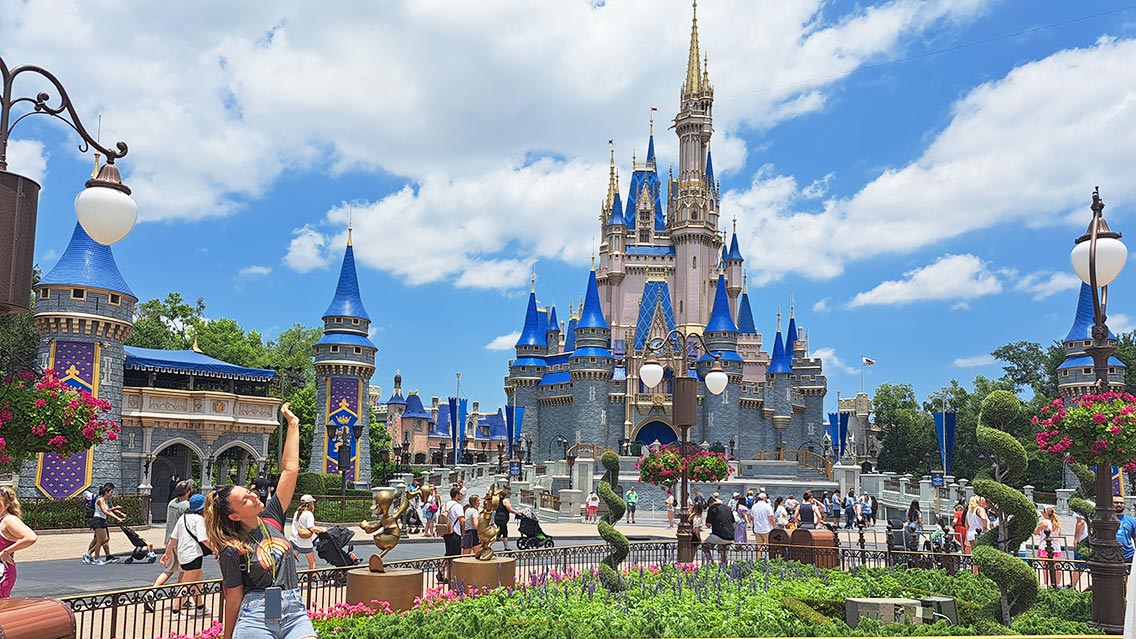 Visita alguno de los Parques Disney