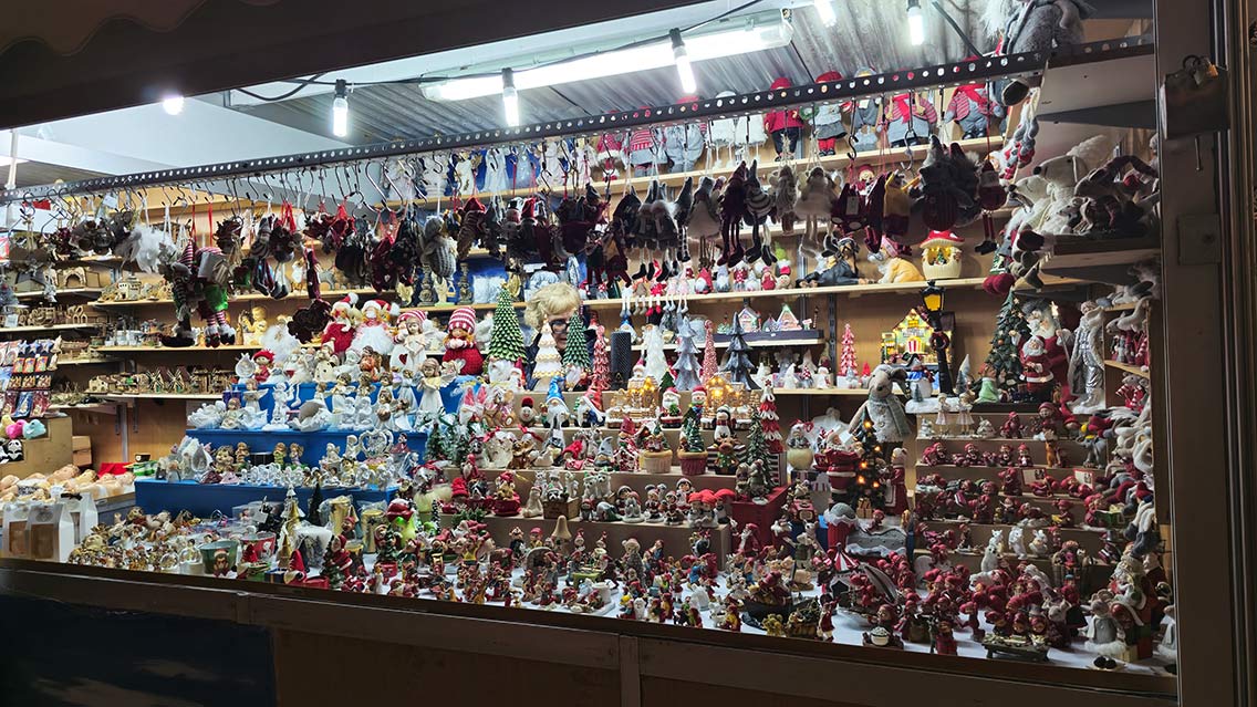 Encuentra algunas de las figuras más esenciales del pesebre