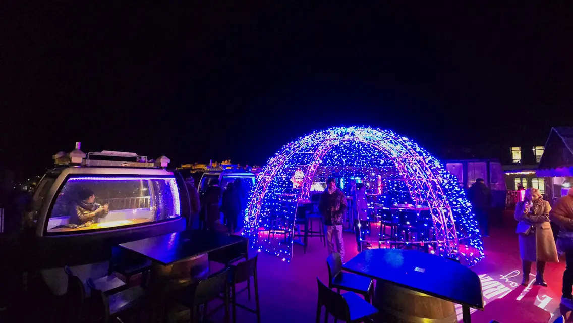 Mercado en La Place Géneral de Gaulle