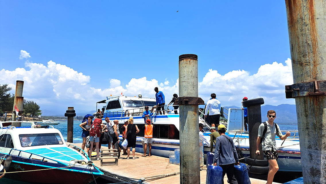 Puerto de llegada a las islas