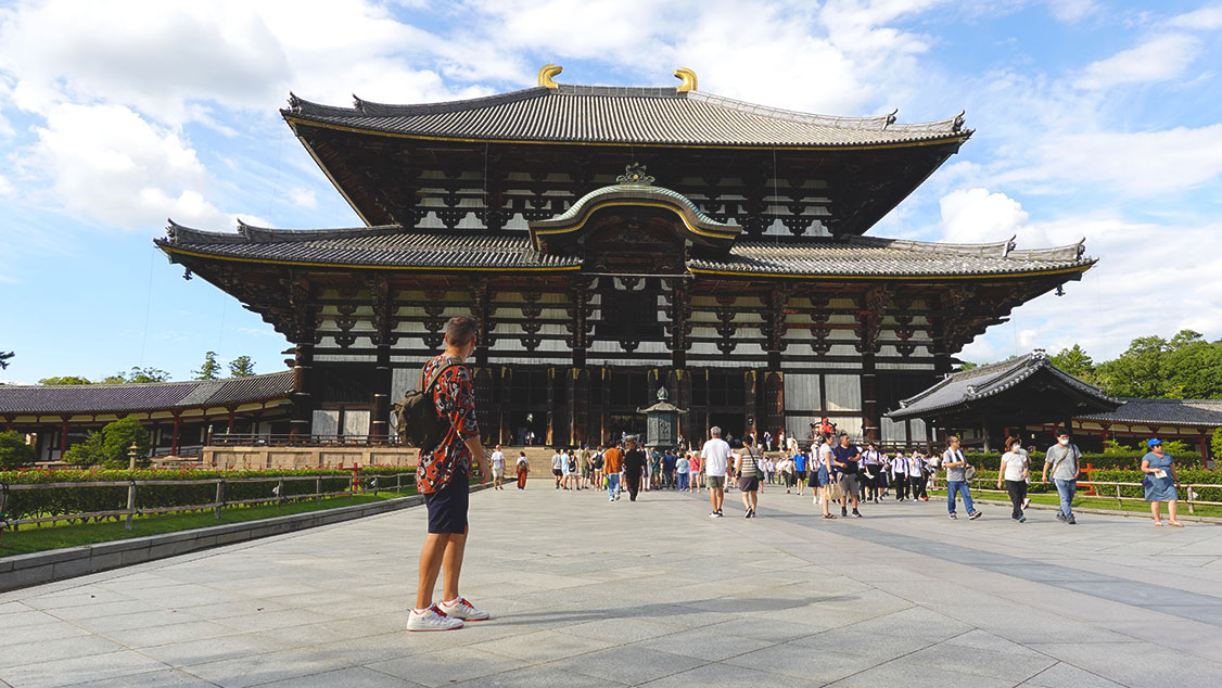 Uno de los templos de madera más grandes del mundo