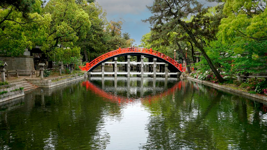 El puente del Santuario Sumiyoshi Taisha