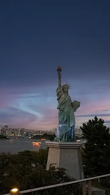 Estatua de la Libertad de Tokio