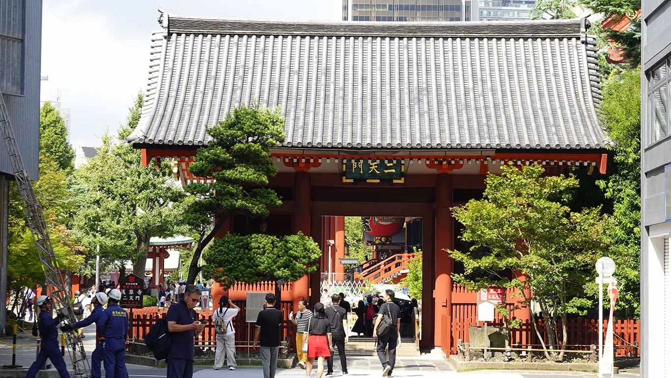 puerta de entrada al templo Senso-ji