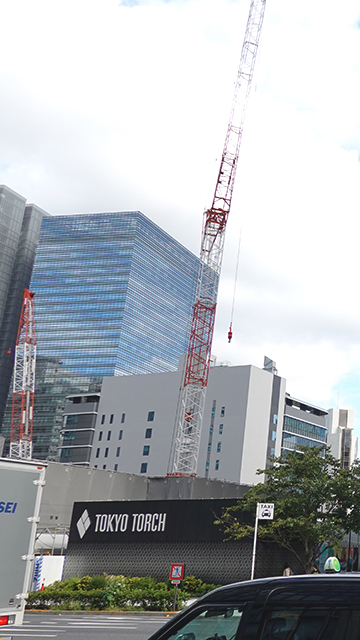 Tokiwabashi Tower y Torch Tower