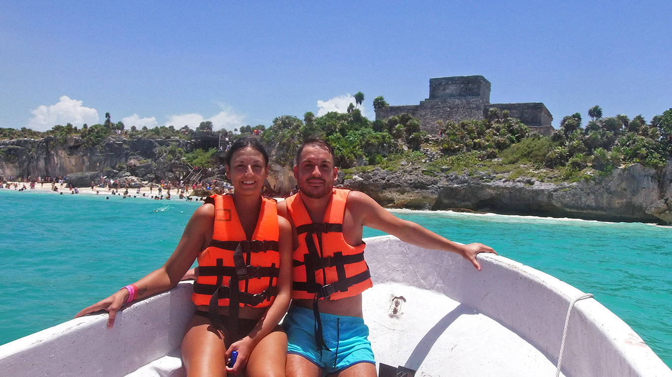 Practicando snorkel en Tulum