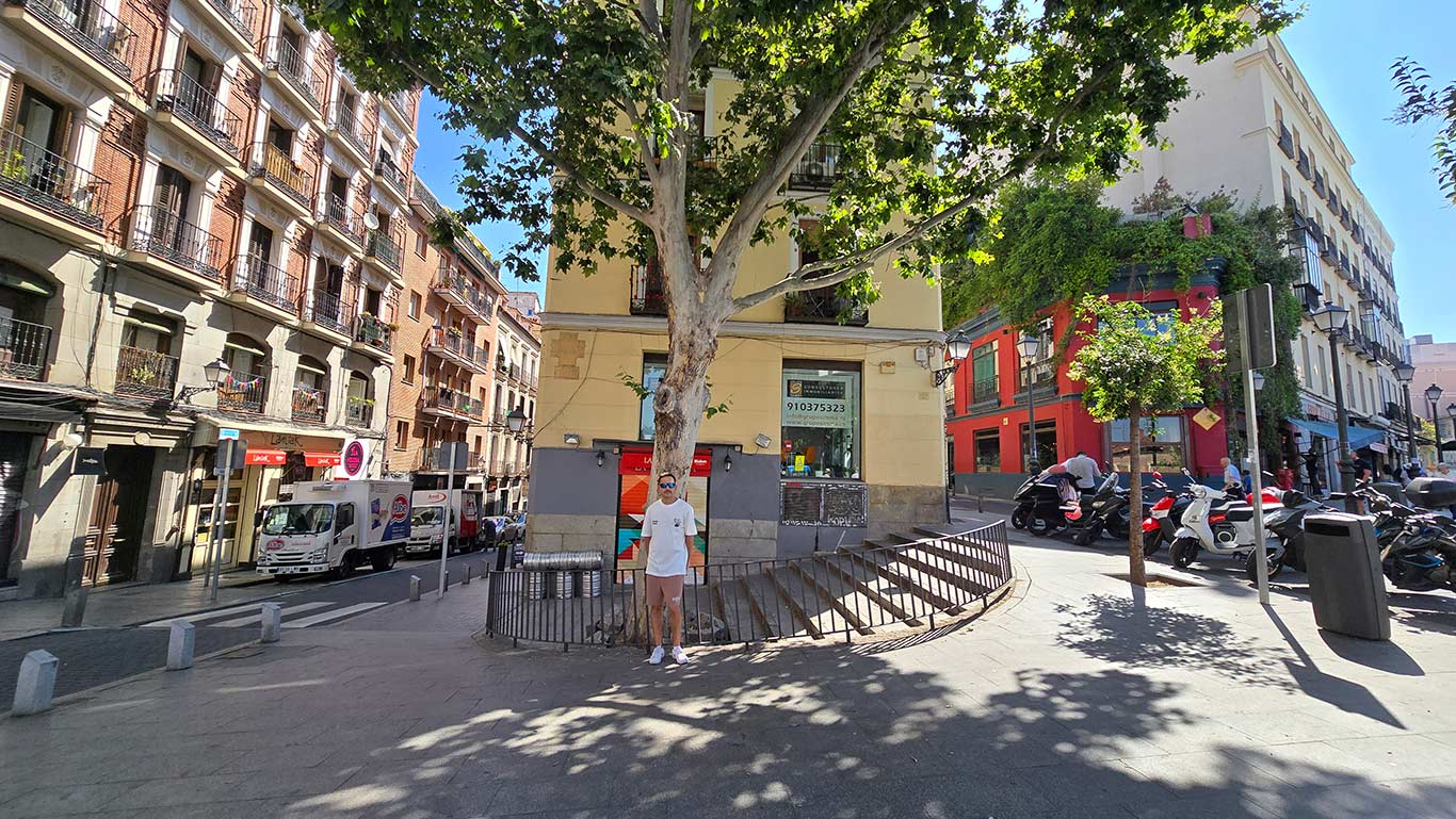 Cruce entre la calle de la Caba Baja y Cava Alta