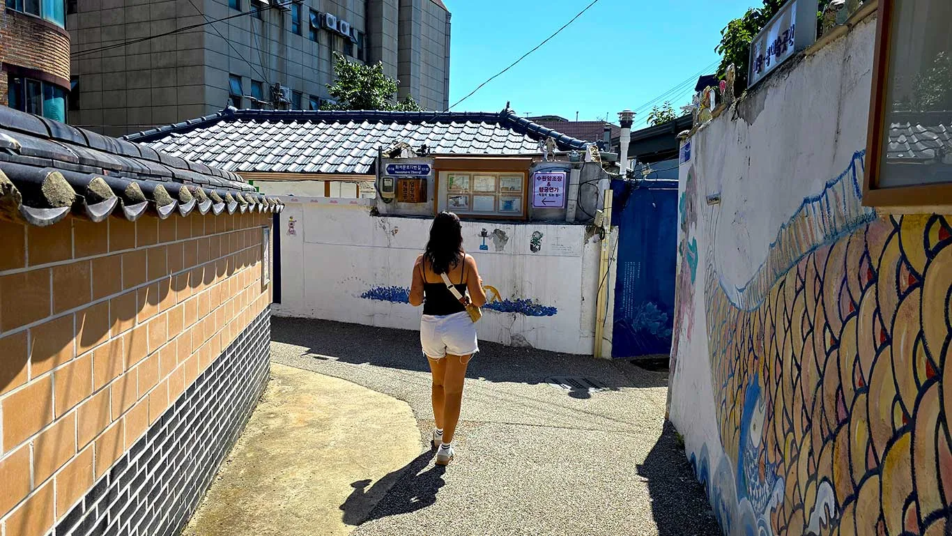 Haenggung-dong Mural Village