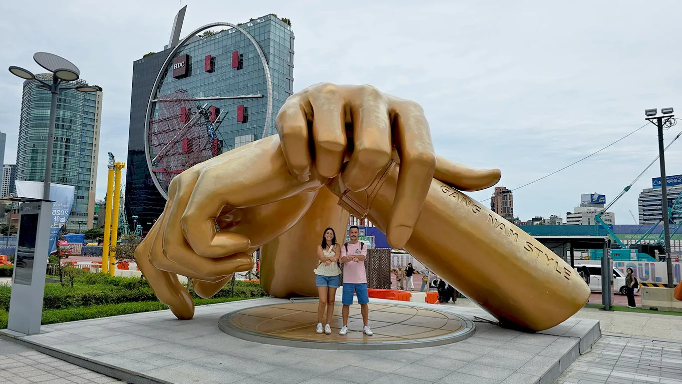 Estatua de la canción Gangnam Style