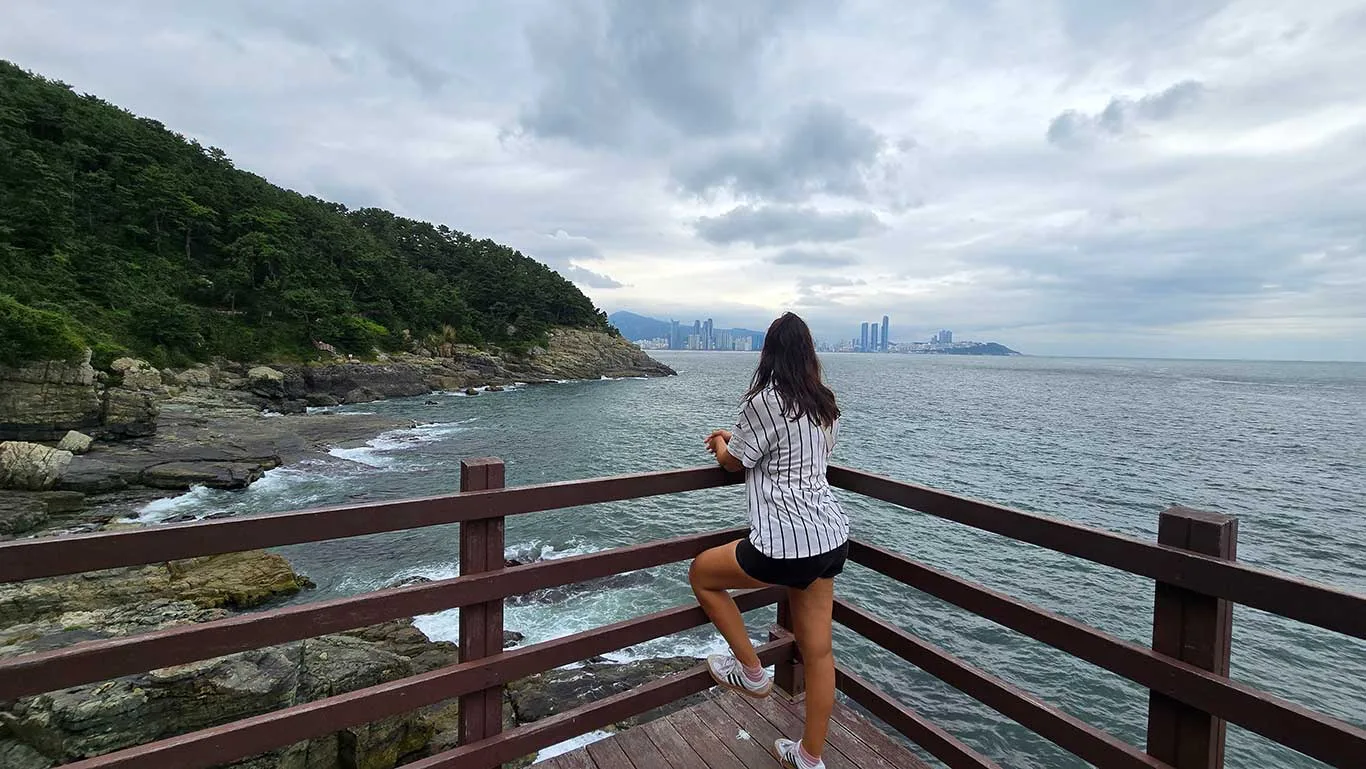 Sendero con vistas a Busan