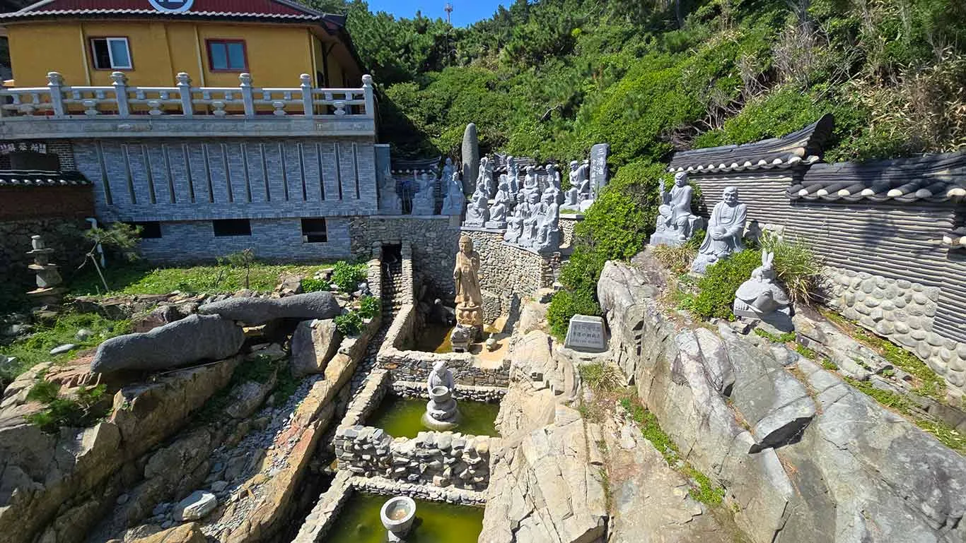 Lugar donde lanzar las monedas para tener buena suerte