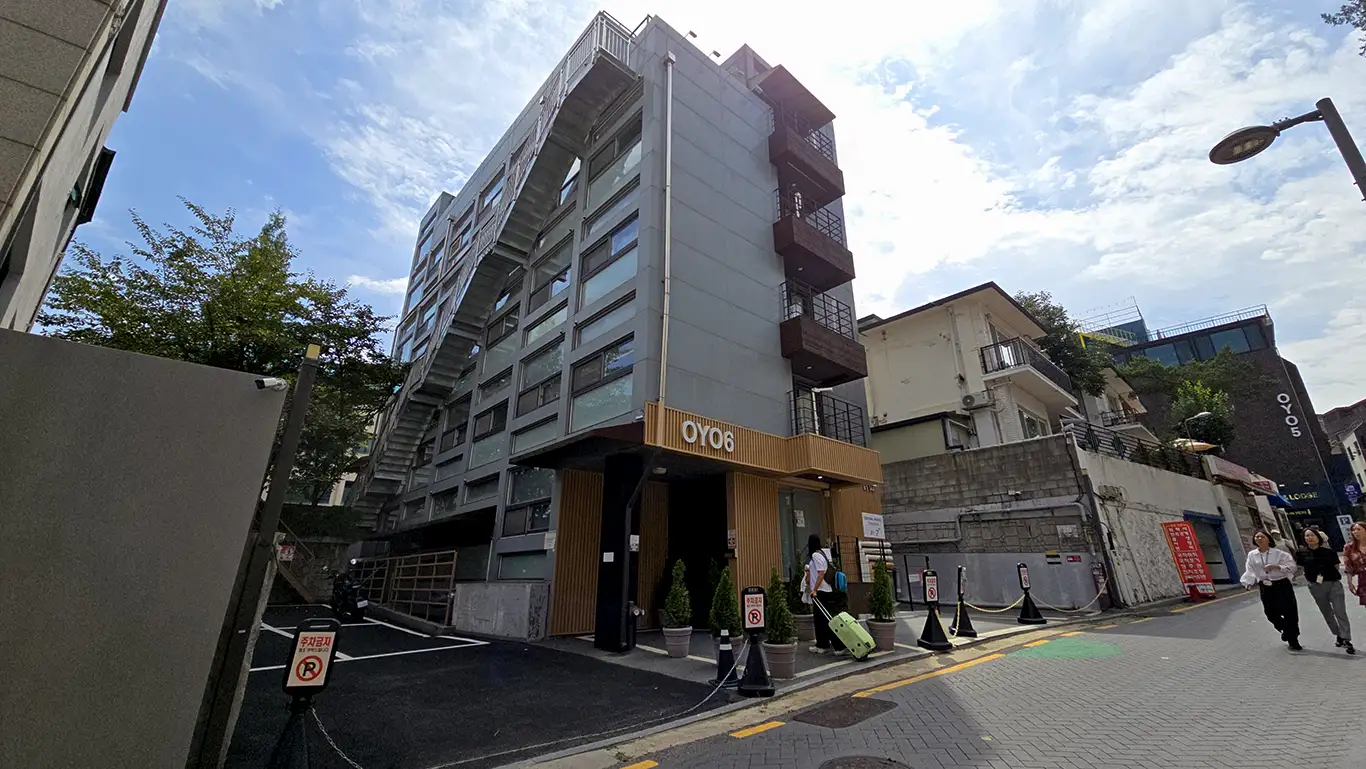 Exterior de nuestro hotel en Seúl