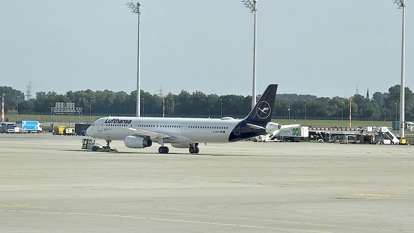 Avión de la compañia Lufhtansa