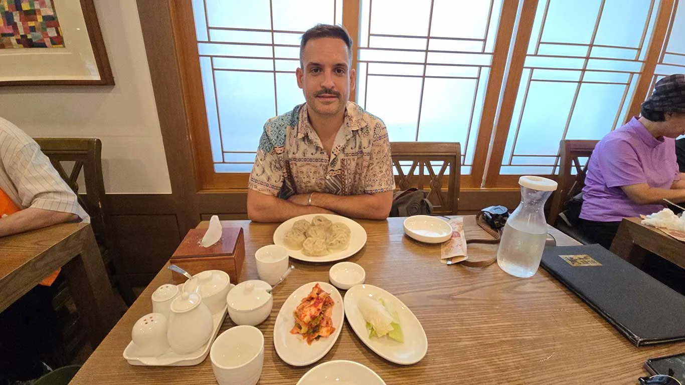 Interior del restaurante de la guía michelin