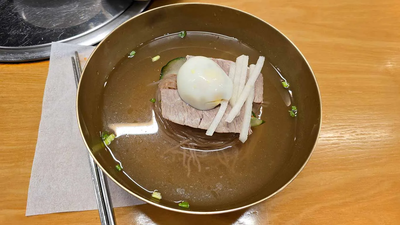 Plato típico de Corea del Norte