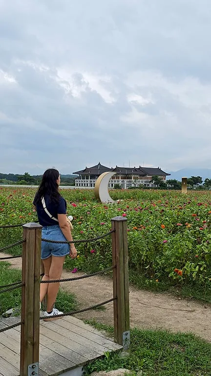 Alrededores del templo