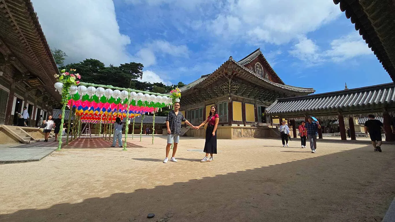 interior del recinto del templo Bulguksa
