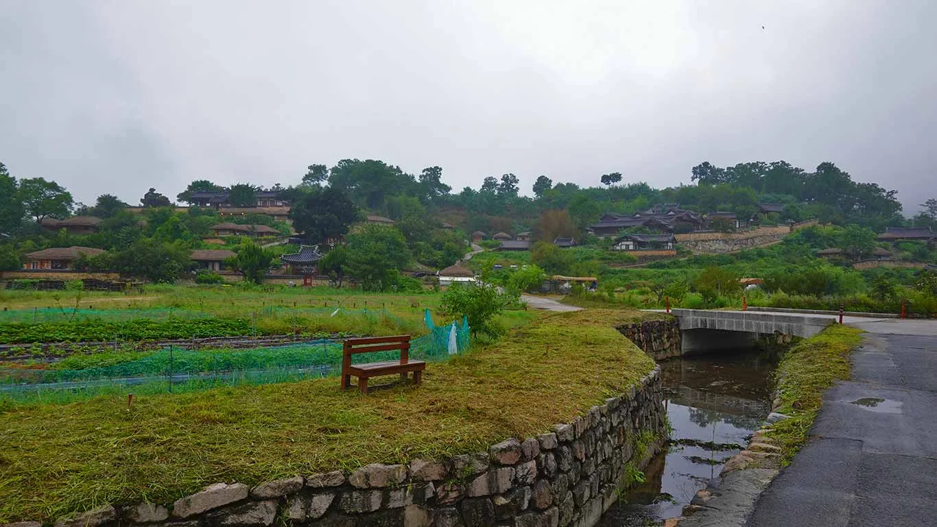 Vistas de la Aldea desde la entrada