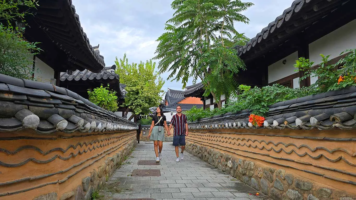 Calle de casas tradicionales Hanok