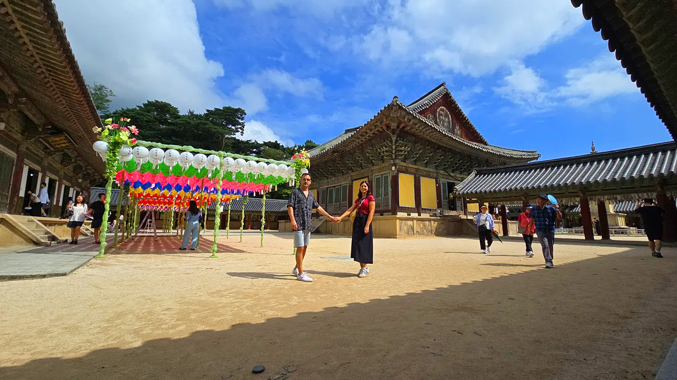 interior del recinto del templo