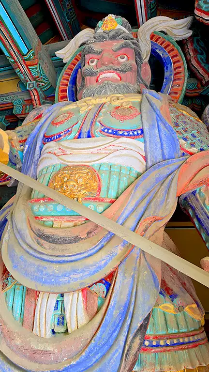 figuras de la puerta de entrada